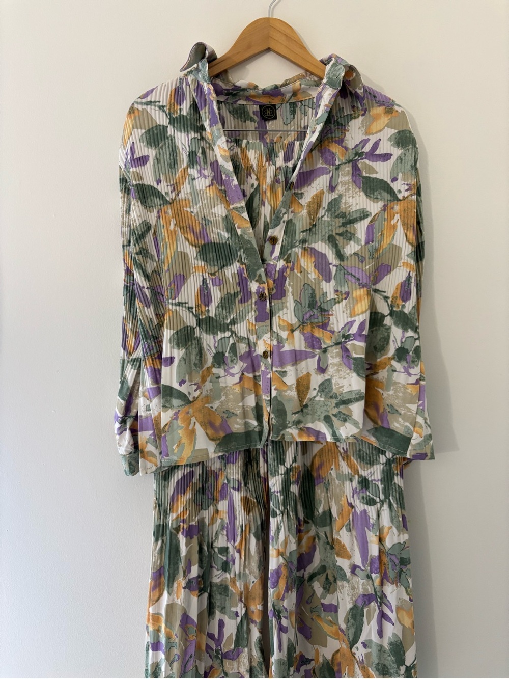 2-Piece Set Floral Pleated Button-Front - Green, Purple & Mustard